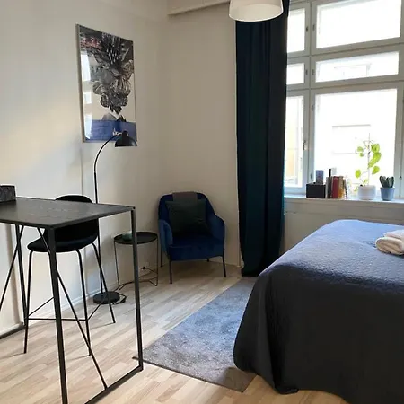 Modern Equipped Studio In Vibrant Kallio, Near Transit & Dining Spots Helsinki Exterior photo