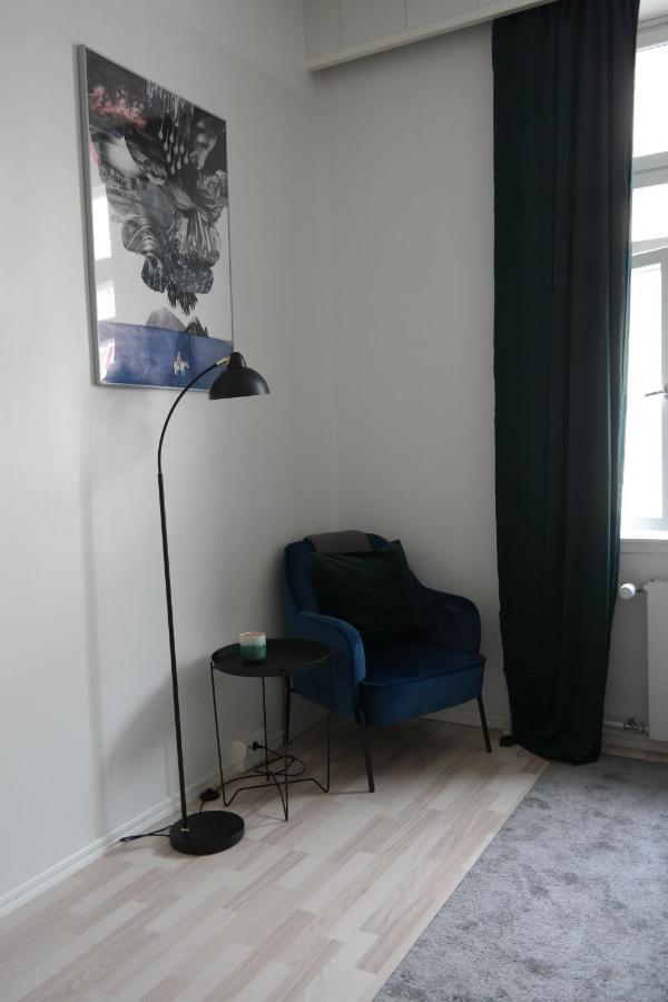 Modern Equipped In Vibrant Kallio, Near Transit & Dining Spots Apartment Helsinki