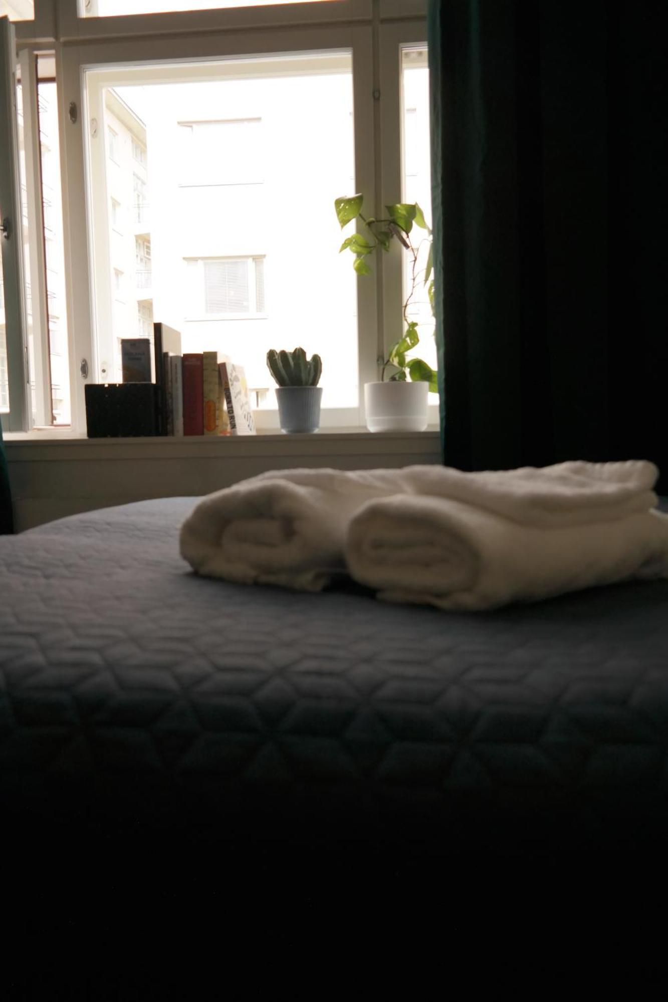 Modern Equipped In Vibrant Kallio, Near Transit & Dining Spots Apartment Helsinki